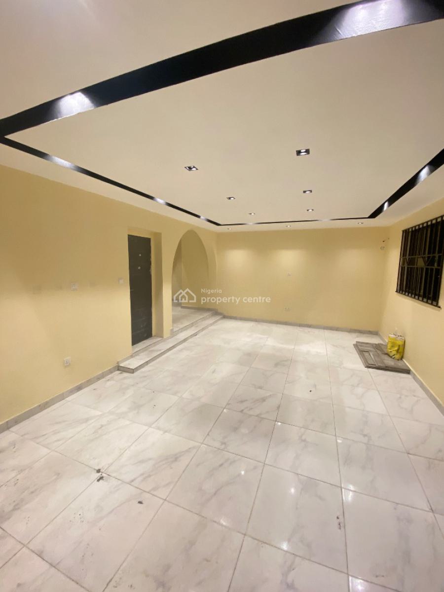 Luxury 2bedroom, Off Admiralty Way, Lekki Phase 1, Lekki, Lagos, Flat / Apartment for Rent