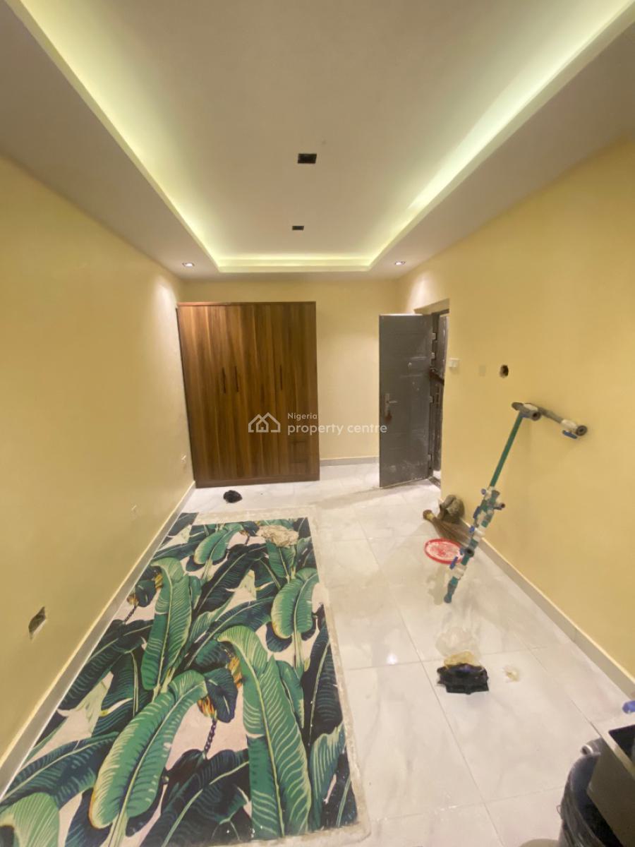 Luxury 2bedroom, Off Admiralty Way, Lekki Phase 1, Lekki, Lagos, Flat / Apartment for Rent