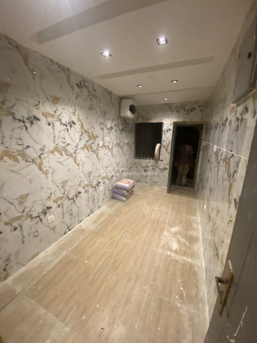 Luxury 2bedroom, Off Admiralty Way, Lekki Phase 1, Lekki, Lagos, Flat / Apartment for Rent