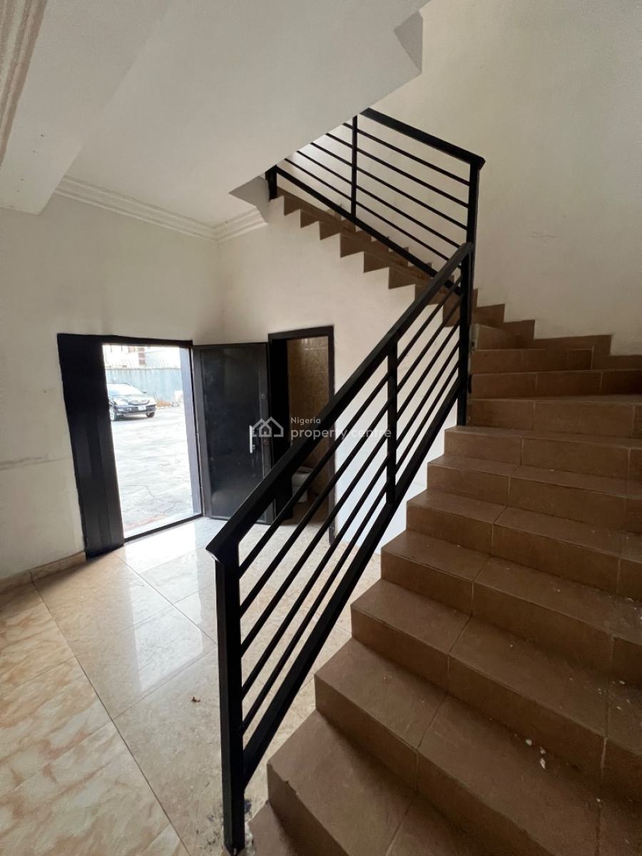 4-bed Terrace Duplex Located in a Secure Estate, Oniru, Victoria Island (vi), Lagos, Flat / Apartment for Rent