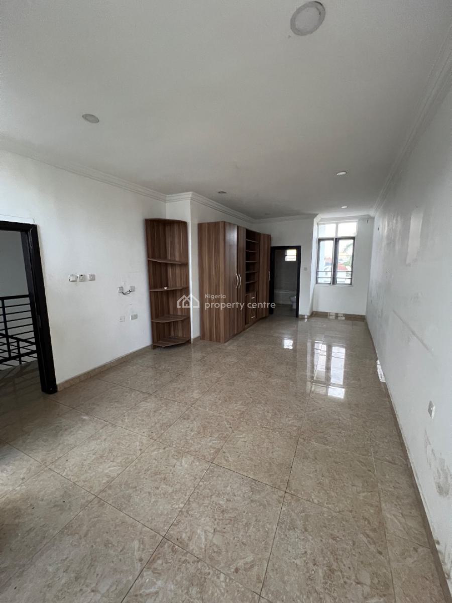 4-bed Terrace Duplex Located in a Secure Estate, Oniru, Victoria Island (vi), Lagos, Flat / Apartment for Rent