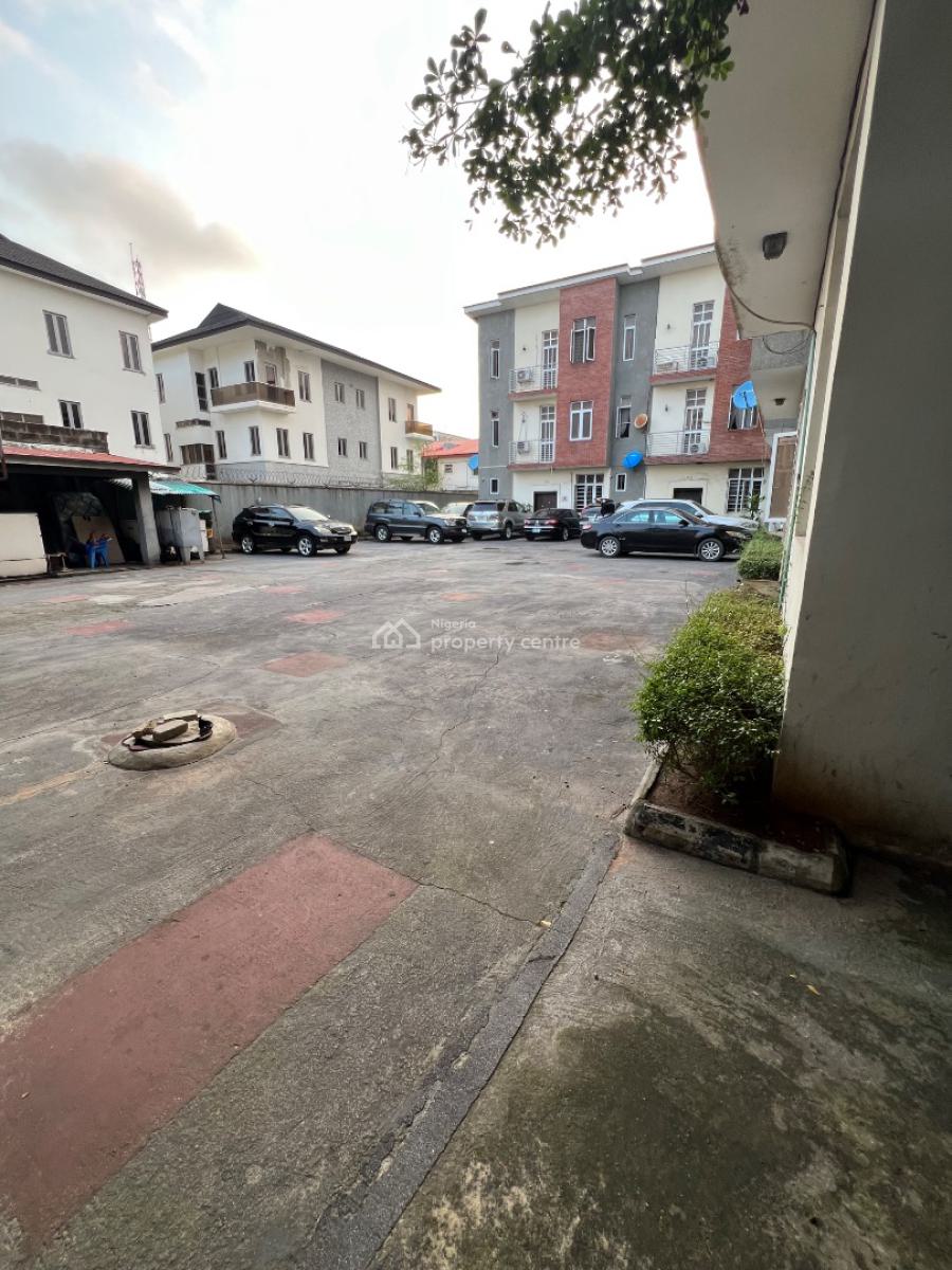 4-bed Terrace Duplex Located in a Secure Estate, Oniru, Victoria Island (vi), Lagos, Flat / Apartment for Rent