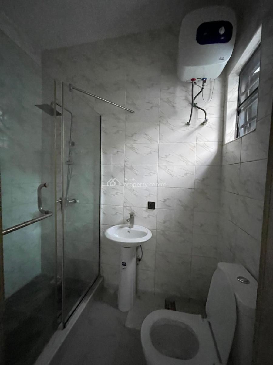 4-bedroom Semi-detached Duplex with Bq  in Osapa, Osapa London, Osapa, Lekki, Lagos, Terraced Duplex for Rent