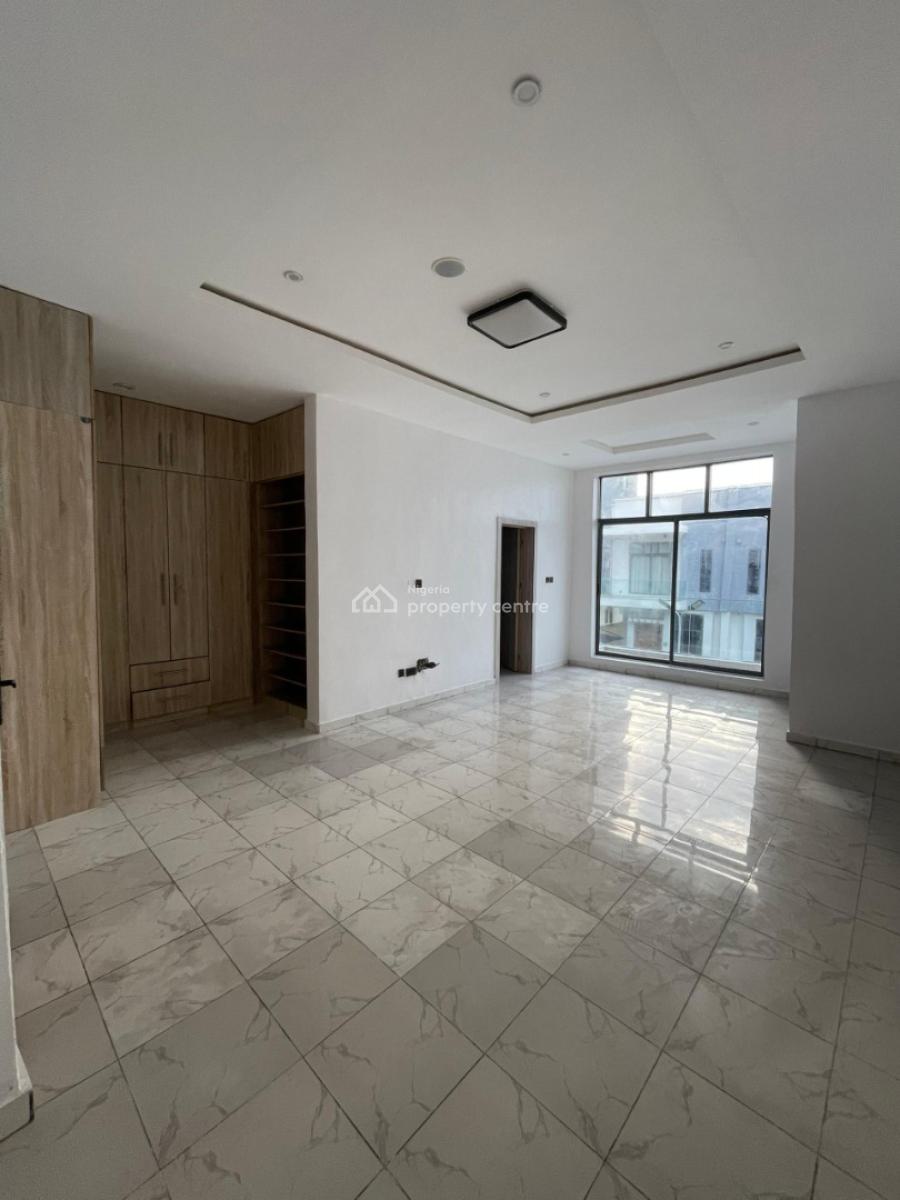 4-bedroom Semi-detached Duplex with Bq  in Osapa, Osapa London, Osapa, Lekki, Lagos, Terraced Duplex for Rent