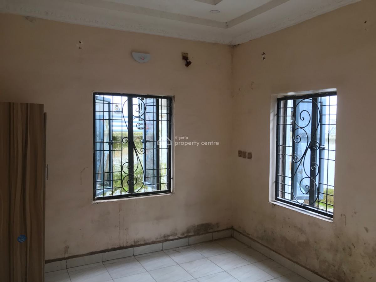 Fairly Used Self Con, Modern Market Axis, Dawaki, Gwarinpa, Abuja, Self Contain (single Rooms) for Rent