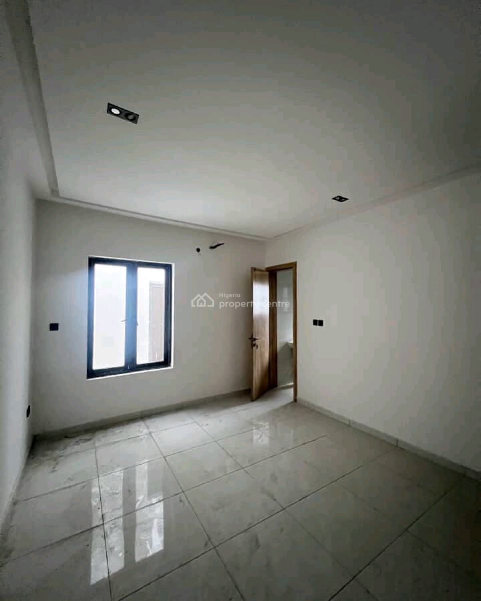 Fully Serviced 2 Bedroom Penthouse Apartment, Lekki Phase 1, Lekki Phase 1, Lekki, Lagos, Flat / Apartment for Rent