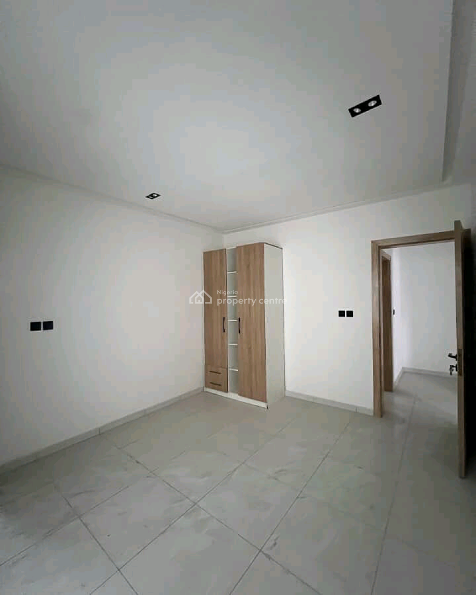 Fully Serviced 2 Bedroom Penthouse Apartment, Lekki Phase 1, Lekki Phase 1, Lekki, Lagos, Flat / Apartment for Rent