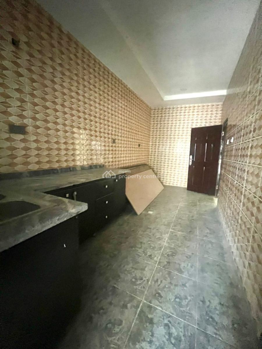 Well Built 4 Bedroom Terrace Duplex with Bq in Prime Location, Guzape Main, Guzape District, Abuja, Terraced Duplex for Sale