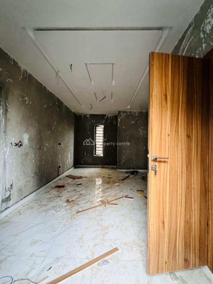 Executive Mini Flat in a Good Neighborhood Close to Express, Majek, Opposite Fara Park, Abijo, Lekki, Lagos, Mini Flat (room and Parlour) for Rent