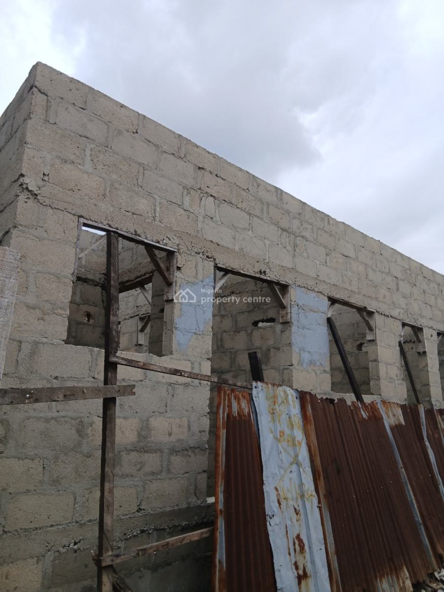 Uncompleted Property, Bariga, Shomolu, Lagos, Detached Bungalow for Sale