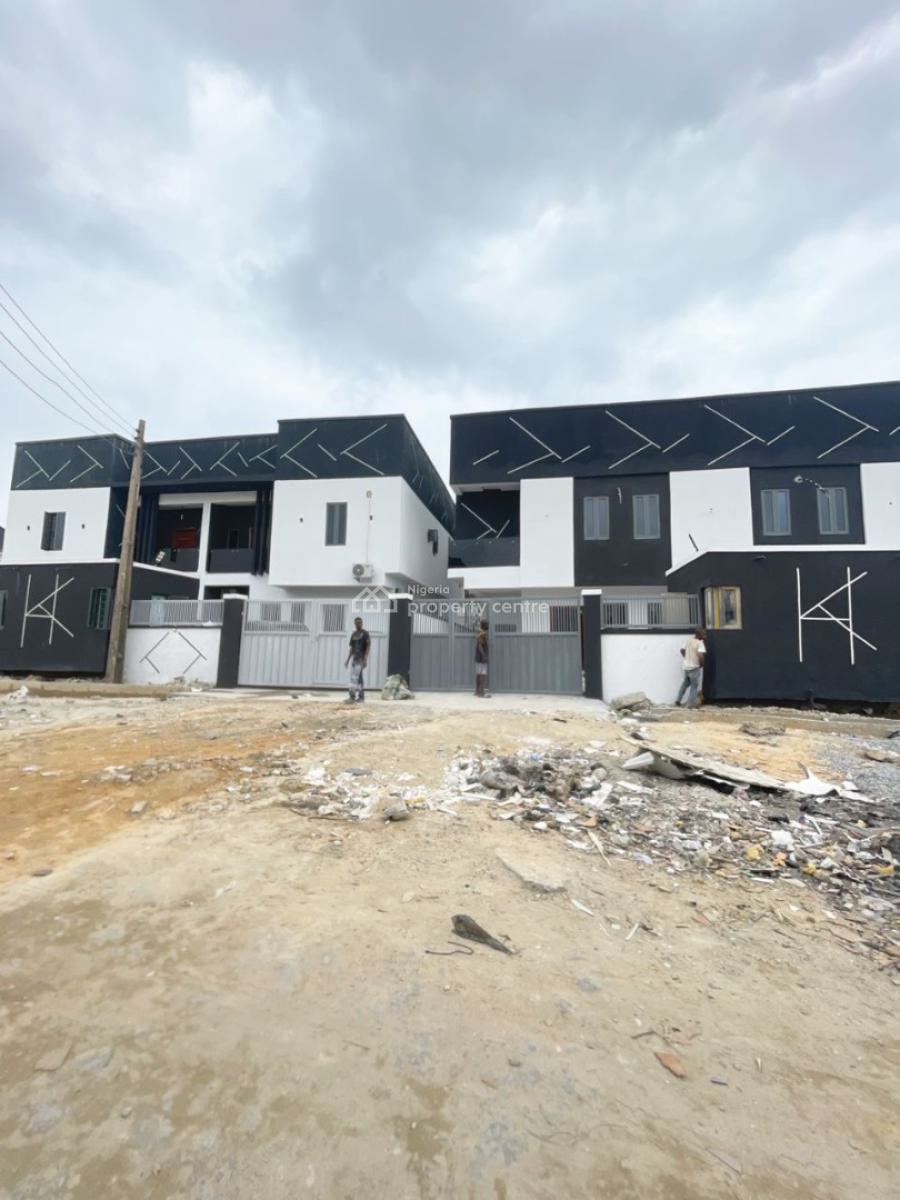 4 Bedroom Semi Detached Duplex with Bq, Ologolo, Lekki, Lagos, Semi-detached Duplex for Sale