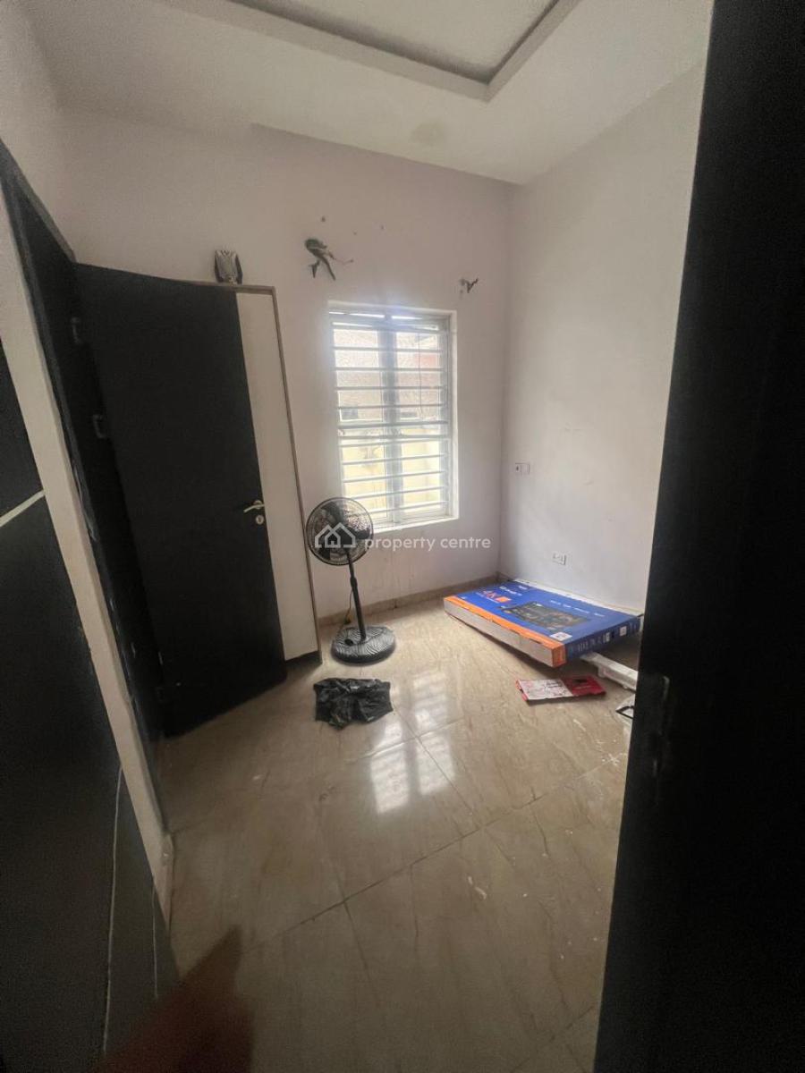 Well Maintained Room and Parlor, Royal Pine Estate Orchid Road, Lekki, Lagos, Mini Flat (room and Parlour) for Rent