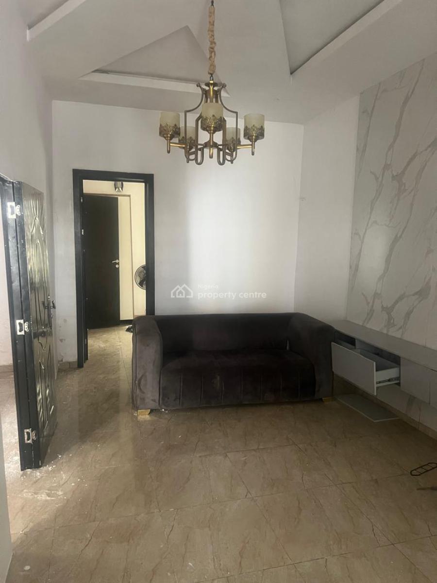 Well Maintained Room and Parlor, Royal Pine Estate Orchid Road, Lekki, Lagos, Mini Flat (room and Parlour) for Rent