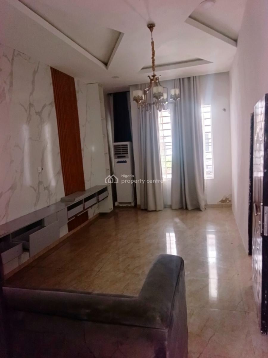 Well Maintained Room and Parlour, Royal Pine Estate, Orchid Road, Lekki, Lagos, Mini Flat (room and Parlour) for Rent