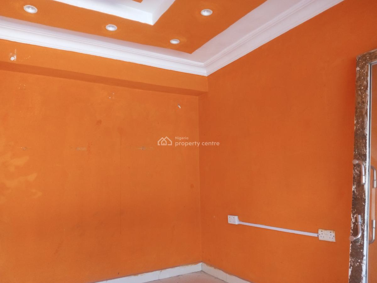 Shop in a Complex Up and Down Facing The Road in a Busy Area, Agungi, Lekki, Lagos, Shop for Rent