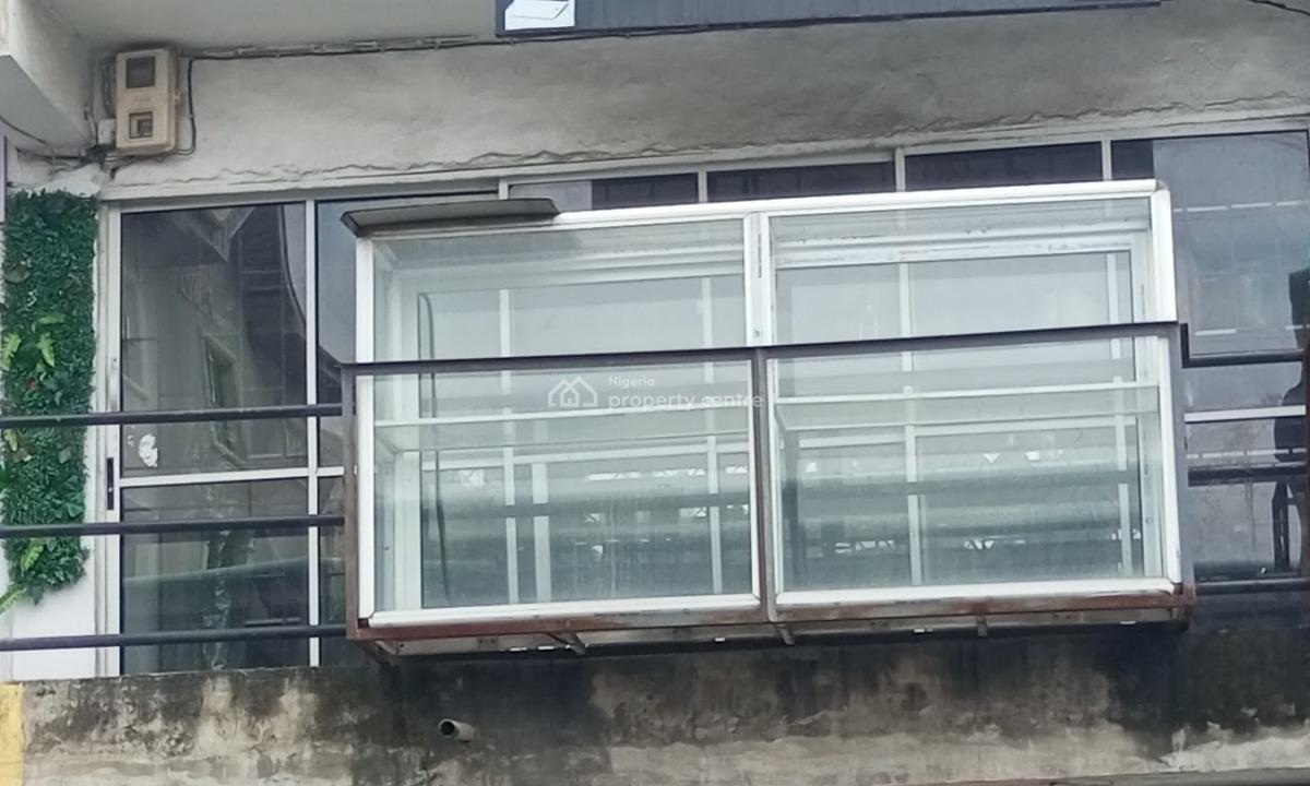 Shop in a Complex, Up and Down Facing The Road in a Busy Road, Lekki, Lagos, Shop for Rent