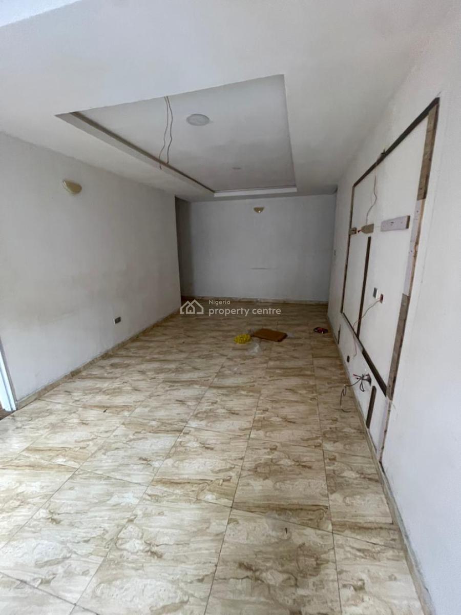 Fully Serviced with Acs and 24 Hours Light, Ikota, Lekki, Lagos, Flat / Apartment for Rent