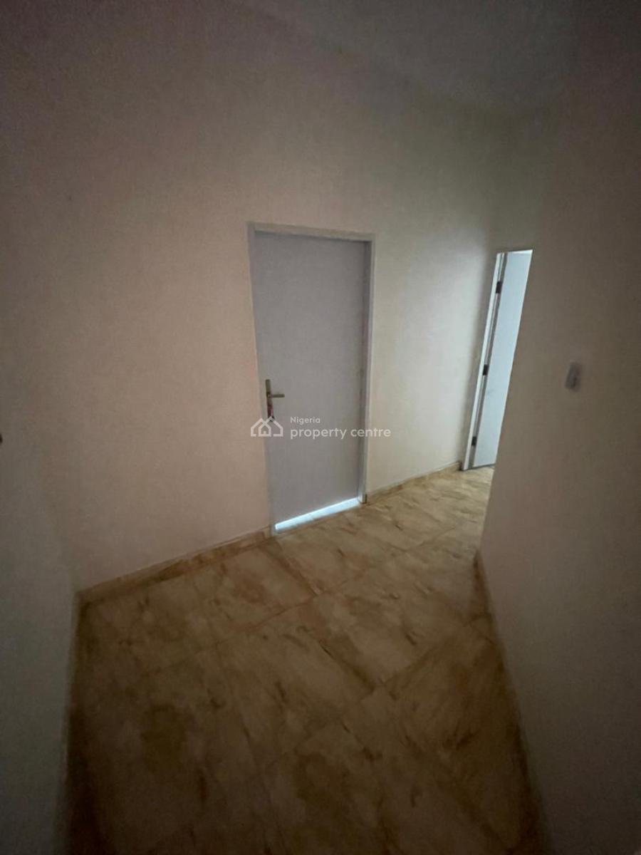Fully Serviced with Acs and 24 Hours Light, Ikota, Lekki, Lagos, Flat / Apartment for Rent