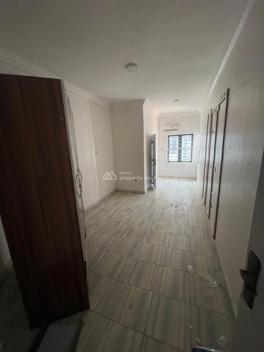 Fully Serviced with Acs and 24 Hours Light, Ikota, Lekki, Lagos, Flat / Apartment for Rent
