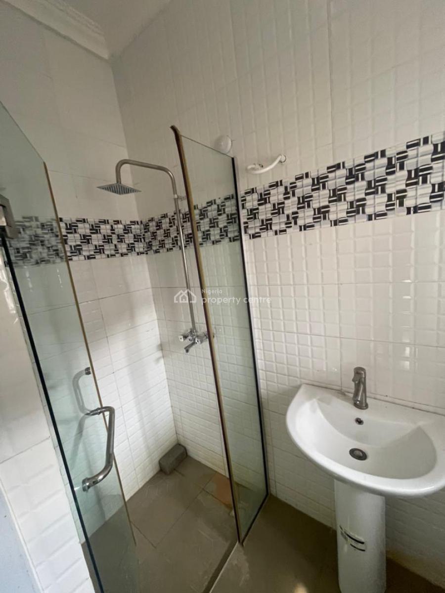 Fully Serviced with Acs and 24 Hours Light, Ikota, Lekki, Lagos, Flat / Apartment for Rent