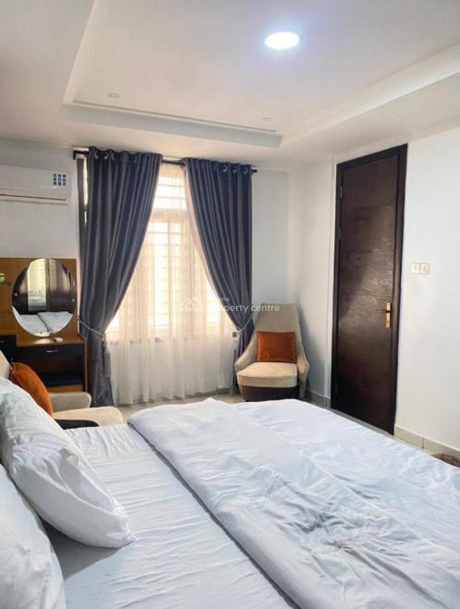 Fully Furnished 3-bed Apartment with a Room Bq, Onikoyi, Banana Island Road, Ikoyi, Lagos, Flat / Apartment for Rent