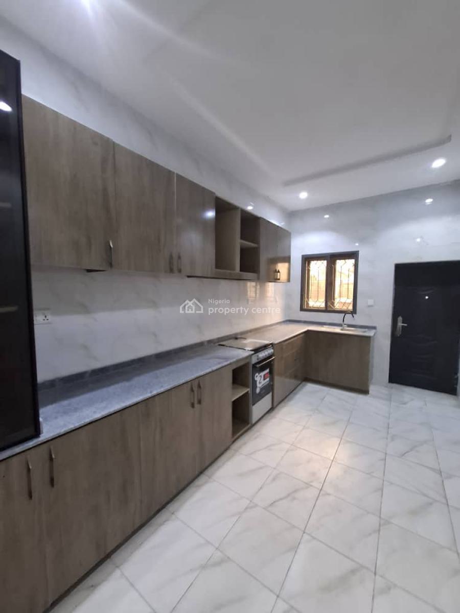 Serviced Two Bedroom Apartment, Guzape District, Abuja, Flat / Apartment for Rent