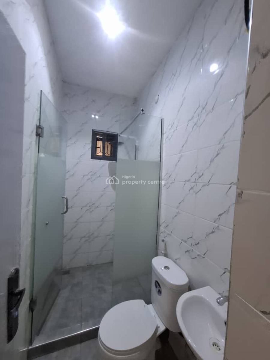Serviced Two Bedroom Apartment, Guzape District, Abuja, Flat / Apartment for Rent