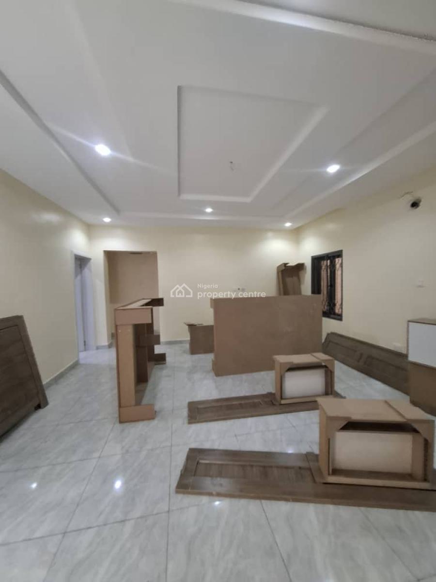Serviced Two Bedroom Apartment, Guzape District, Abuja, Flat / Apartment for Rent