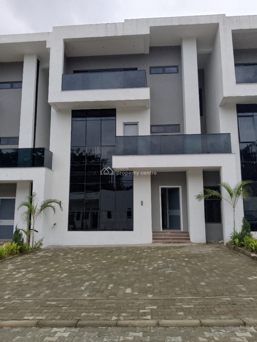 Elite 5 Bedroom Terrace with Bq, Ministers Quarters Opp. Ministers Hill, Mabushi, Abuja, Terraced Duplex for Rent