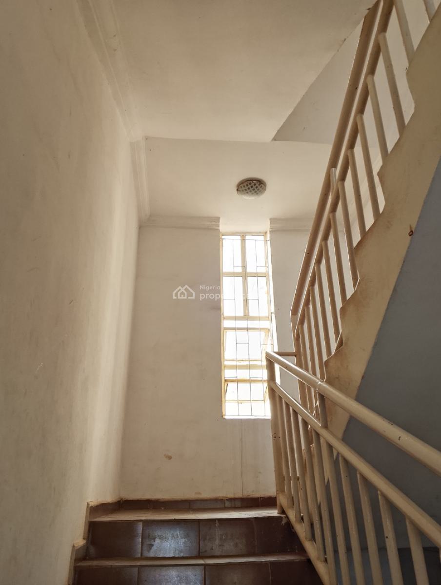 Self Contained Apartment, Olusegun Oshoba Crescent, Durumi, Abuja, Self Contain (single Rooms) for Rent