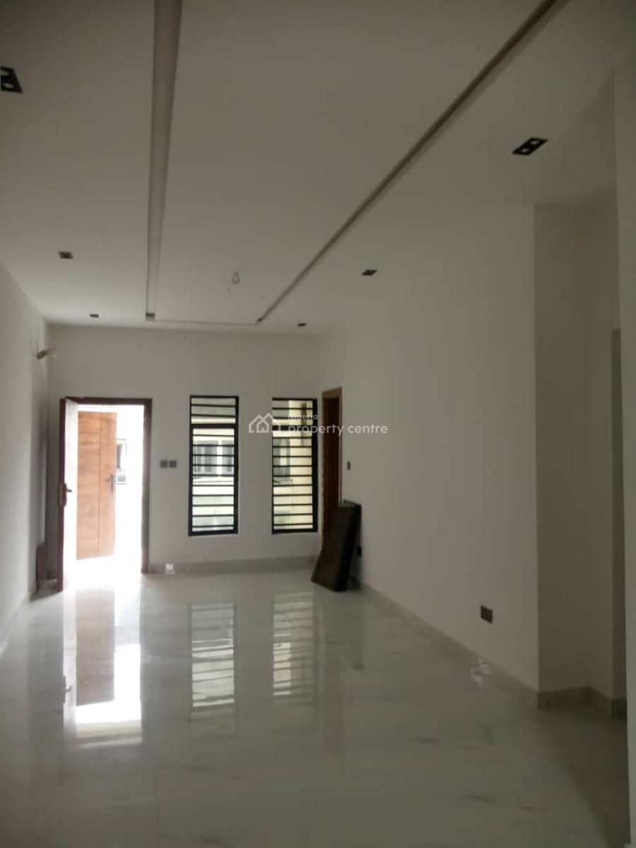 a Tasteful 2 Bedroom Apartment, Ogidan, Off Epe Expressway, Lekki, Lagos, Flat / Apartment for Rent