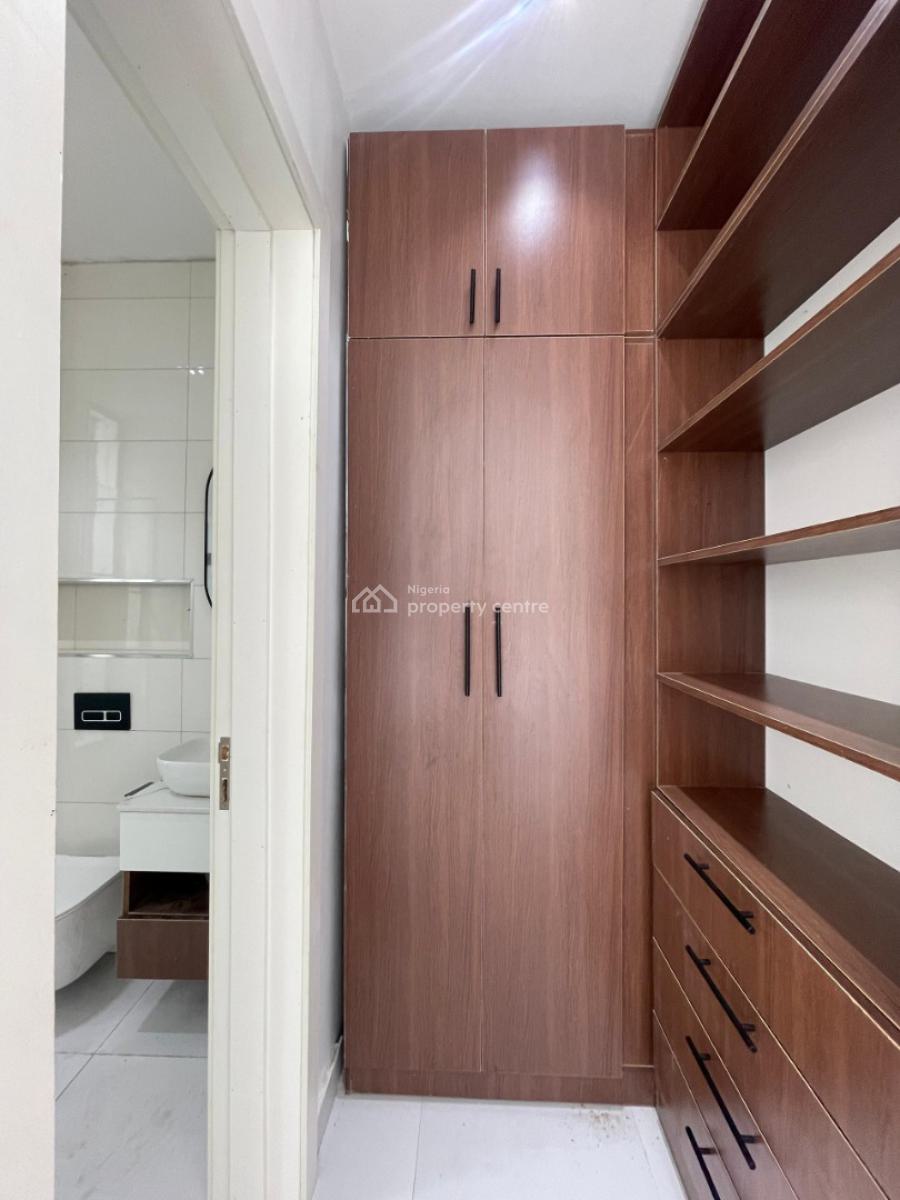 2 Bedroom Apartment, Ologolo, Ologolo, Lekki, Lagos, Flat / Apartment for Sale