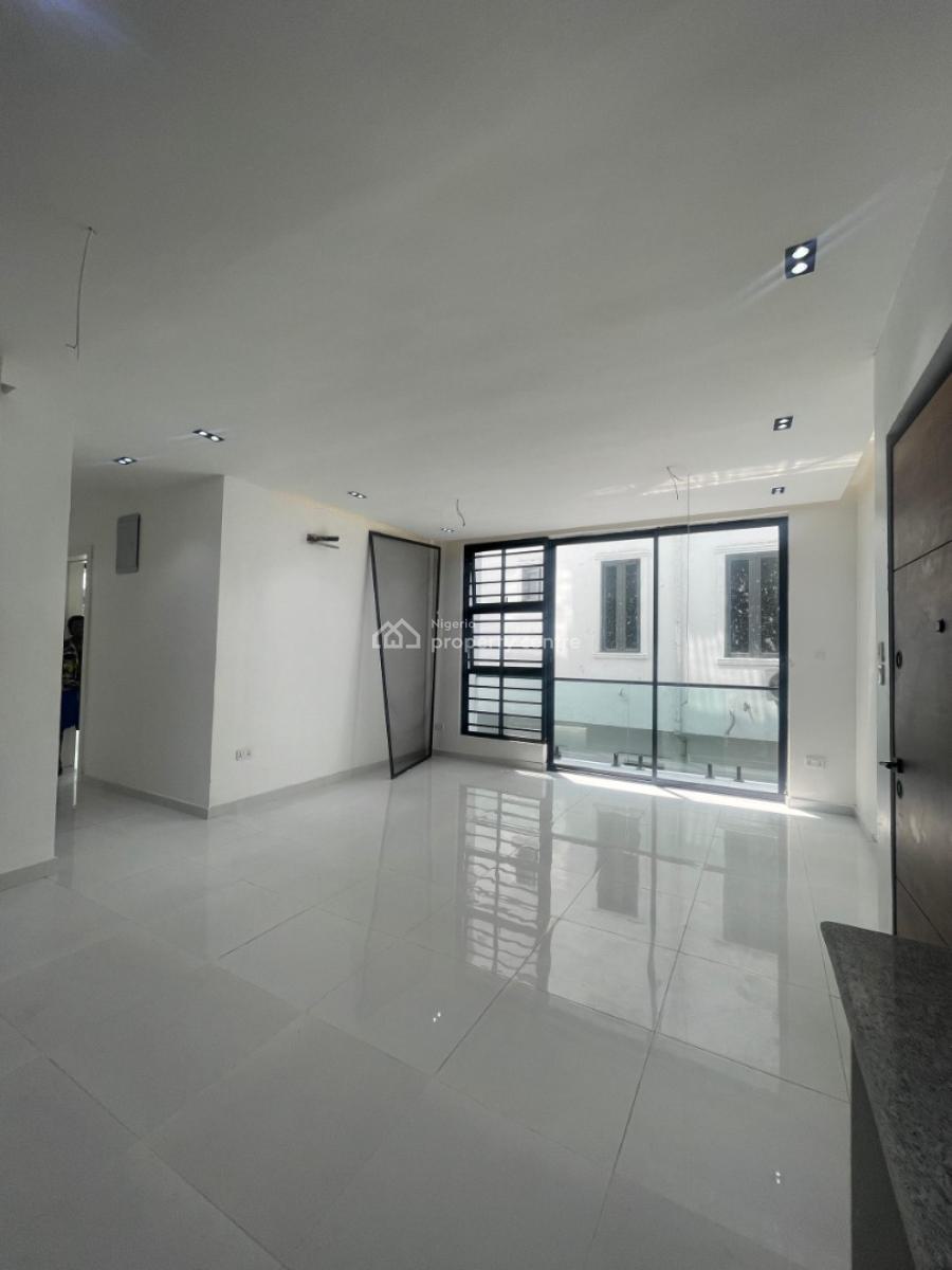2 Bedroom Apartment, Ologolo, Ologolo, Lekki, Lagos, Flat / Apartment for Sale