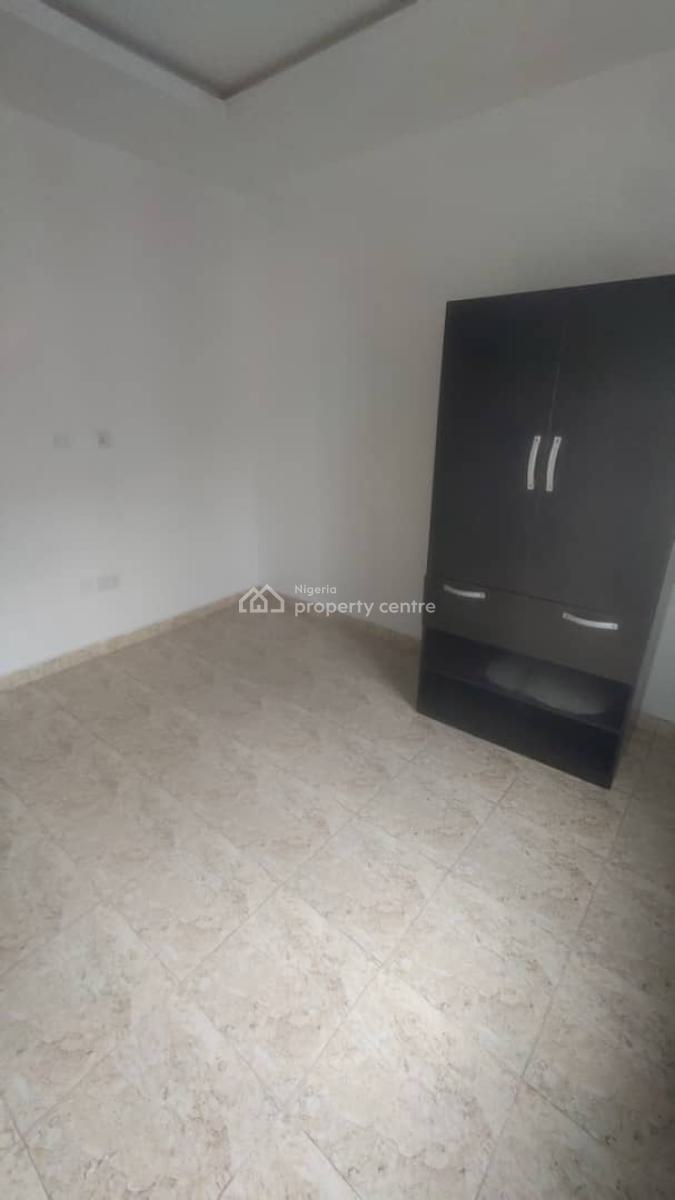 a Lovely 2 Bedroom Flat / Apartment, in a Well Interlocking Secured Estate, Silverland Estate, Sangotedo, Ajah, Lagos, Flat / Apartment for Rent