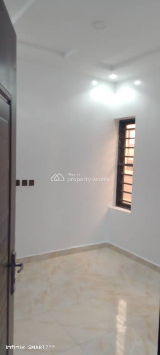 4 Bedrooms Detached House in a Serene and Secured Environment, Gbagada, Lagos, Detached Duplex for Rent