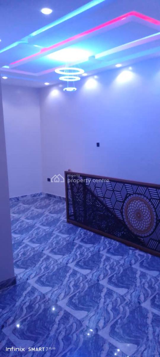 4 Bedrooms Detached House in a Serene and Secured Environment, Gbagada, Lagos, Detached Duplex for Rent