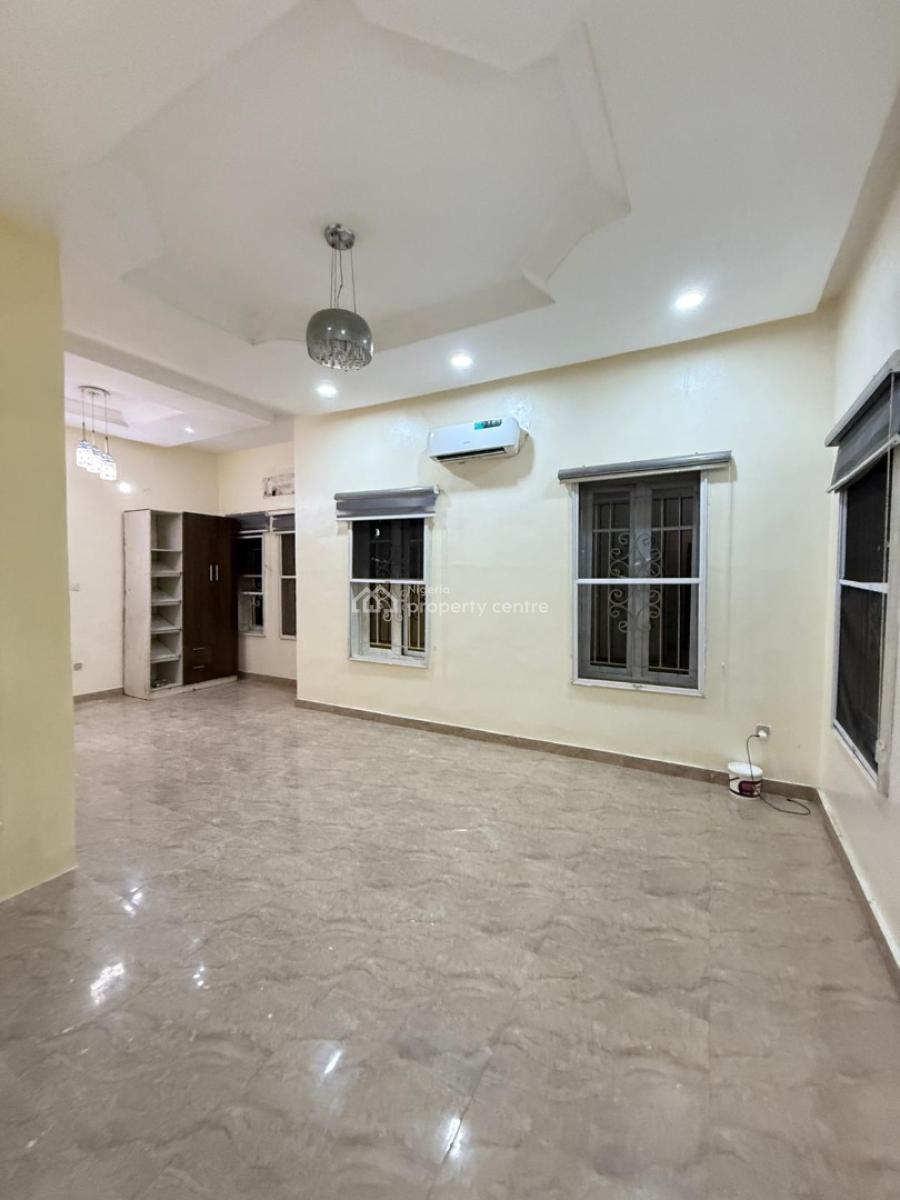 Spacious Studio Apartment, Berra Estate, Chevron, Lekki, Lagos, Self Contain (single Rooms) for Rent