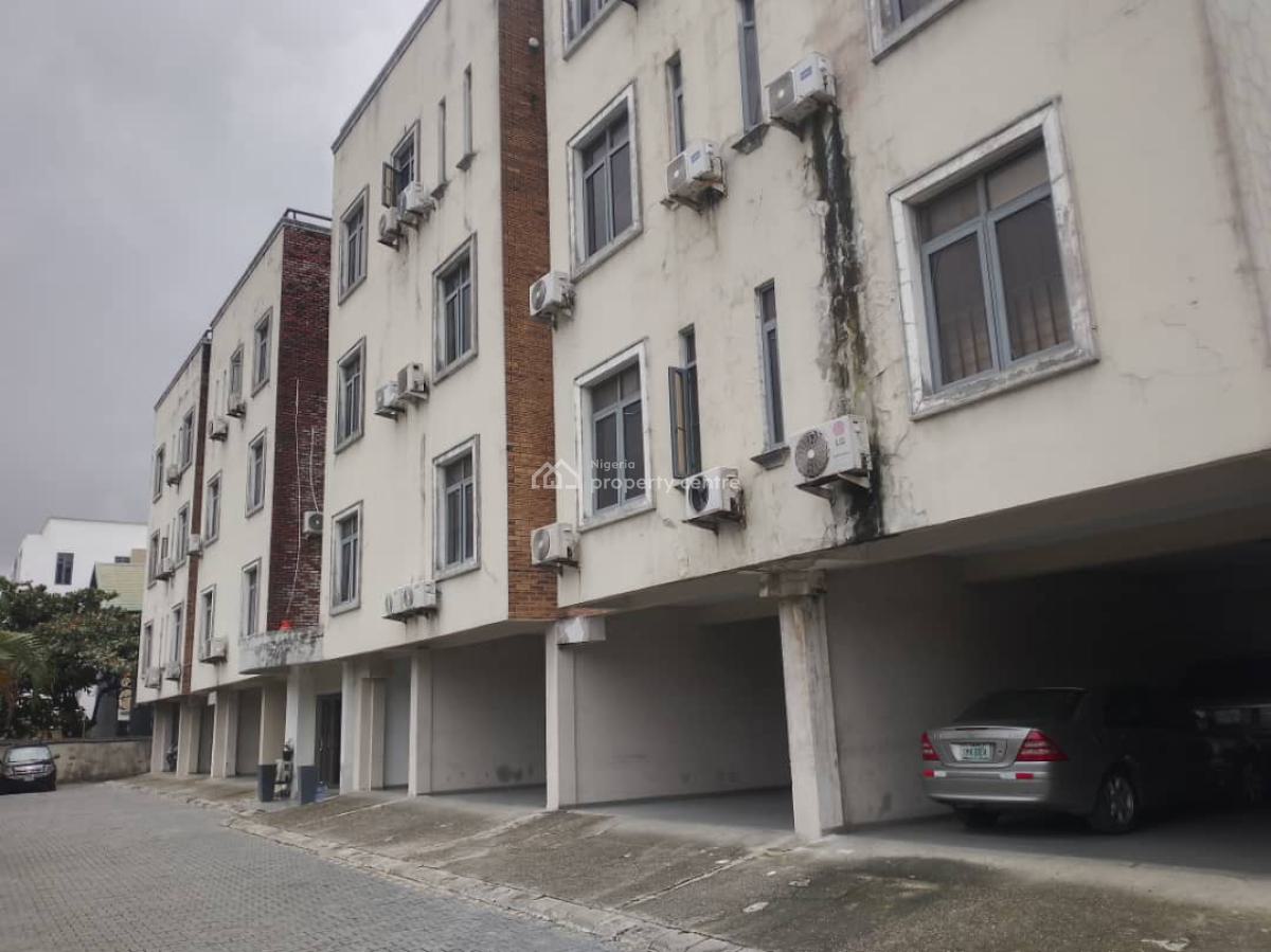 Luxury 2 Bedroom Apartment with Boys Quarters and Good Facilities, Agungi Estate, Lekki, Lagos., Agungi, Lekki, Lagos, Flat / Apartment for Sale