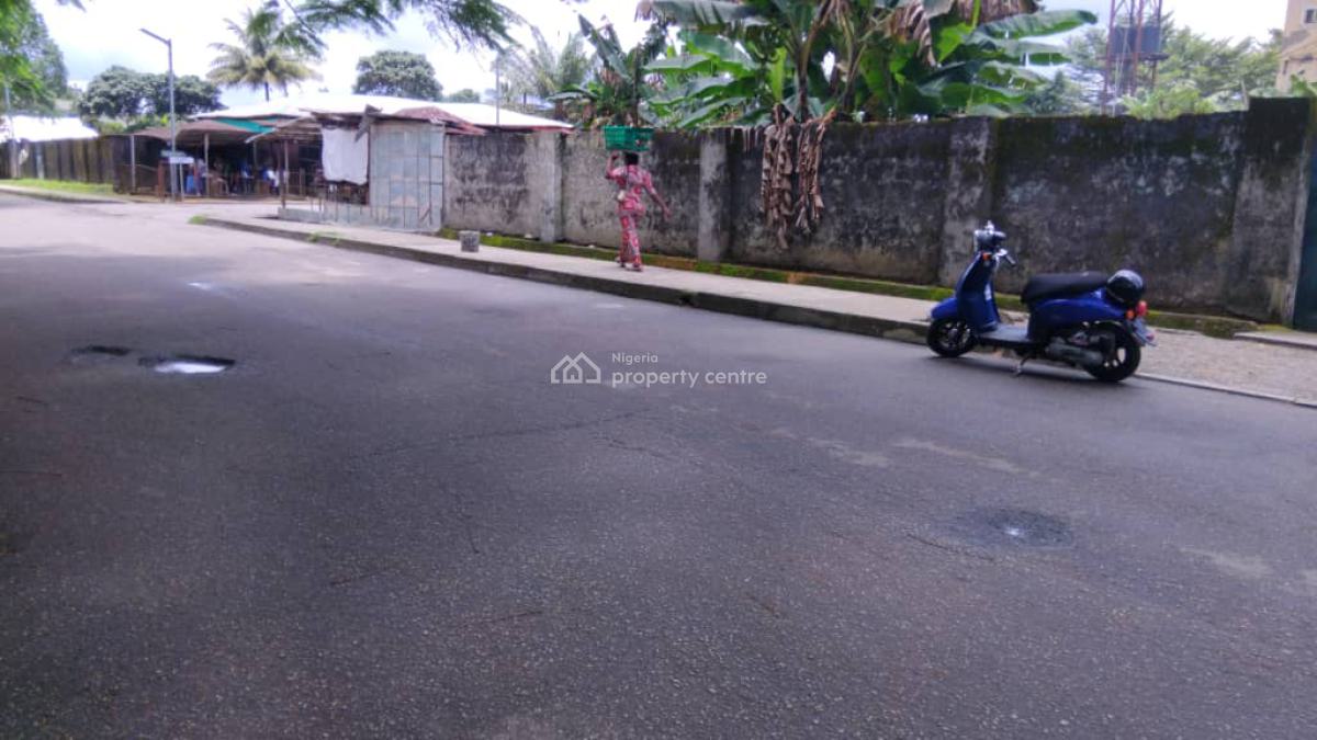 Strategically Located Plots of Dry Land with a 5bedroom Duplex, Federal Housing Estate By Ikot Ansa High Way, Calabar, Cross River, Mixed-use Land for Sale