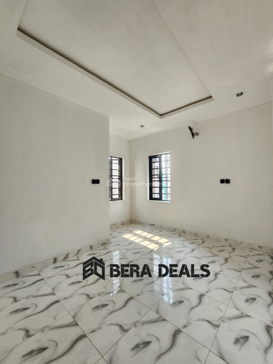 Newly Built Three(3) Bedroom Townhouses with Bq Each, Ikota, Lekki, Lagos, Terraced Duplex for Sale