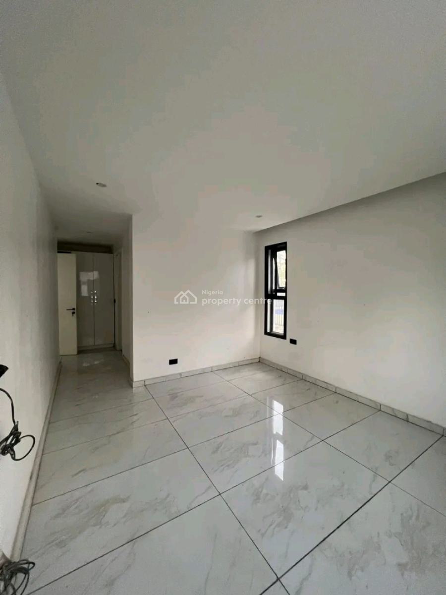 Lovely 4 Bedroom Apartment with a Bq, Old Ikoyi, Ikoyi, Lagos, Flat / Apartment for Rent