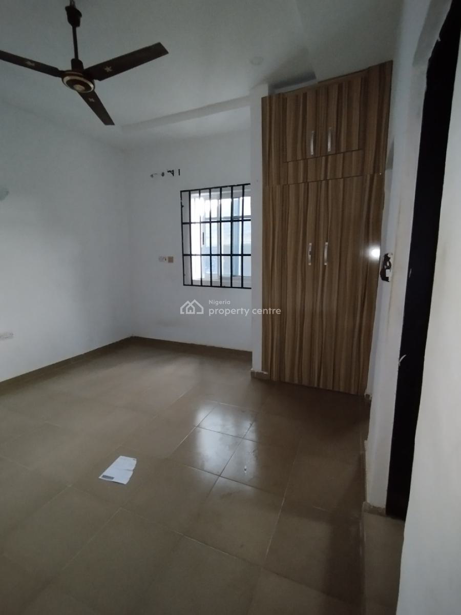 Standard Selfcontained Apartment, Off Oron Road By Shelter Afrique Market, Uyo, Akwa Ibom, House for Rent