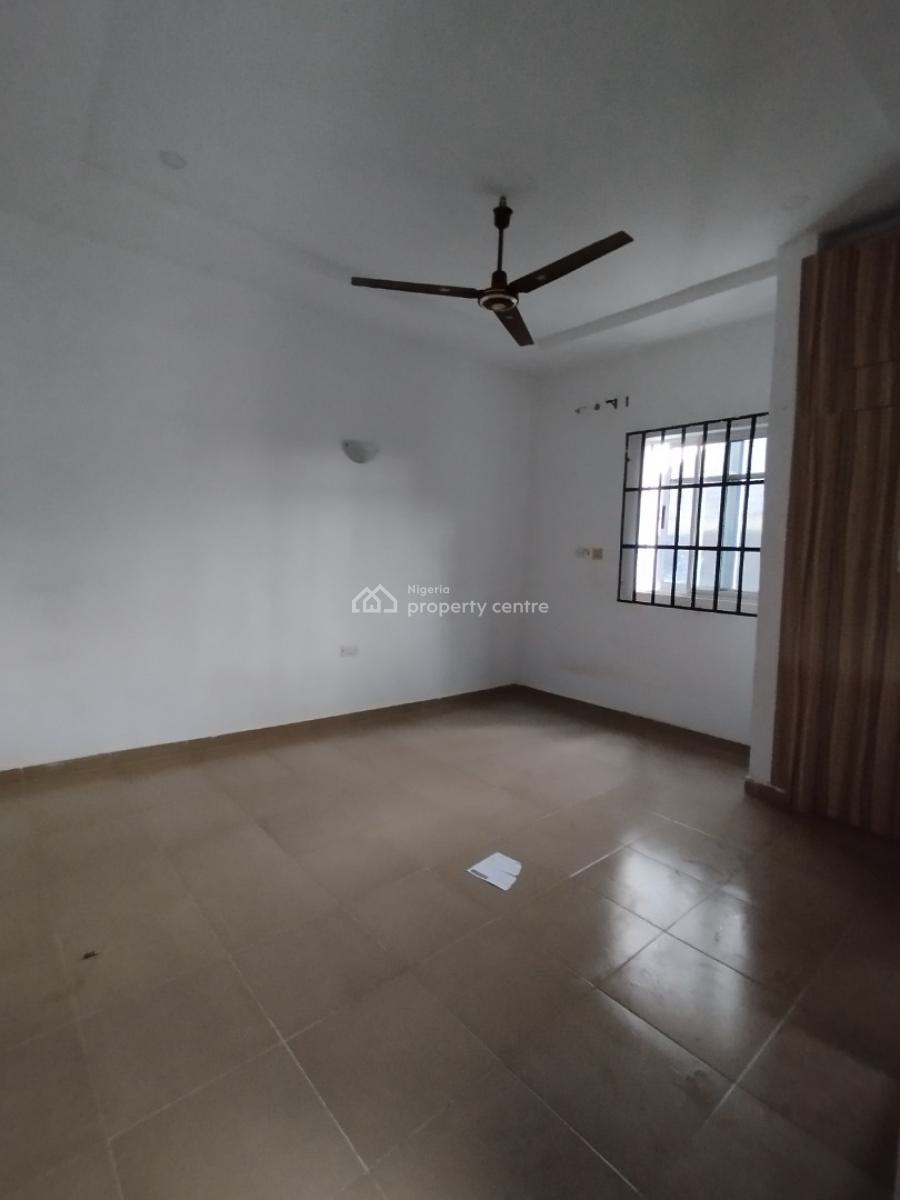Standard Selfcontained Apartment, Off Oron Road By Shelter Afrique Market, Uyo, Akwa Ibom, House for Rent