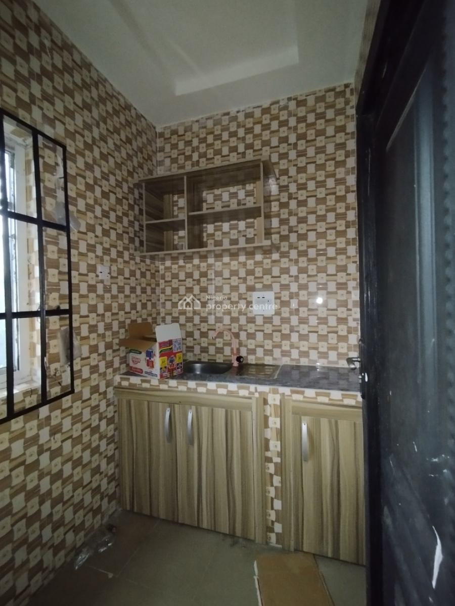 Standard Selfcontained Apartment, Off Oron Road By Shelter Afrique Market, Uyo, Akwa Ibom, House for Rent