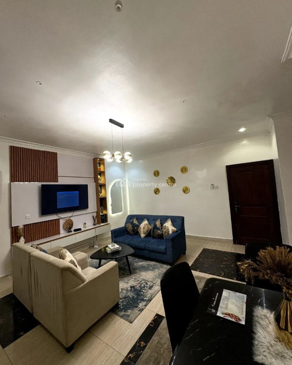 Spacious Serviced 3 Bedroom Apartment, Off Toyin Street, Ikeja, Lagos, Flat / Apartment Short Let