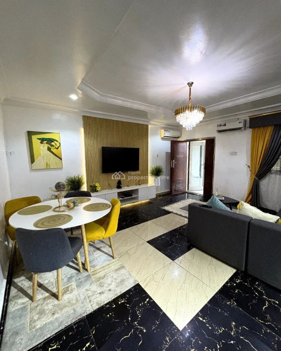 Spacious Serviced 3 Bedroom Apartment, Off Toyin Street, Ikeja, Lagos, Flat / Apartment Short Let