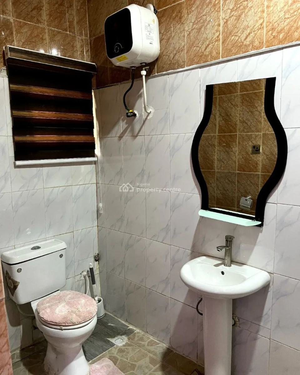 Spacious Serviced 3 Bedroom Apartment, Off Toyin Street, Ikeja, Lagos, Flat / Apartment Short Let