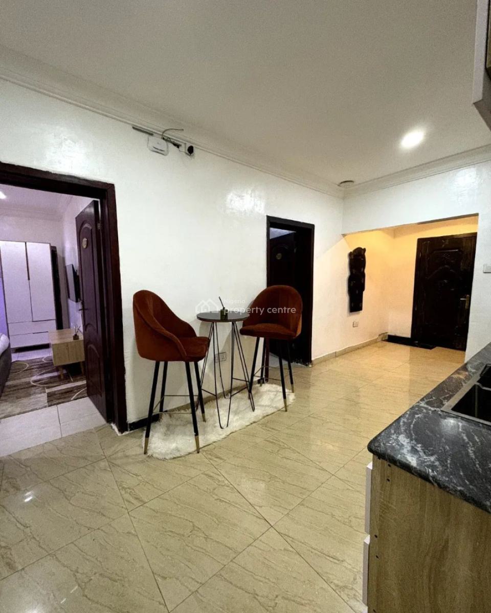 Spacious Serviced 3 Bedroom Apartment, Off Toyin Street, Ikeja, Lagos, Flat / Apartment Short Let