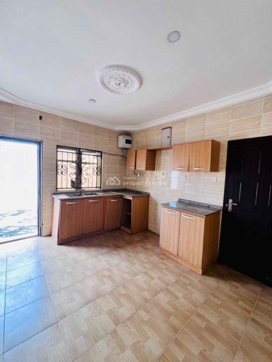 Spacious 4 Bedroom Semi Detached Duplex, Meadow View Estate, Ogombo, Ajah, Lagos, Semi-detached Duplex for Rent