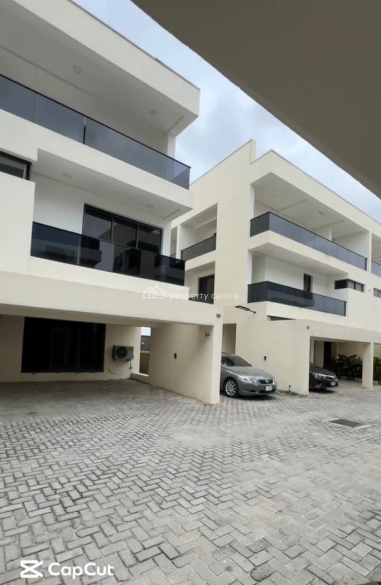 Luxury 4 Bedrooms, Admiralty Way, Lekki, Lagos, Terraced Duplex for Rent
